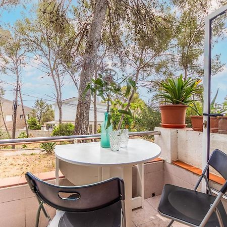 Luminoso Bungalow Con Parking Тарагона Екстериор снимка