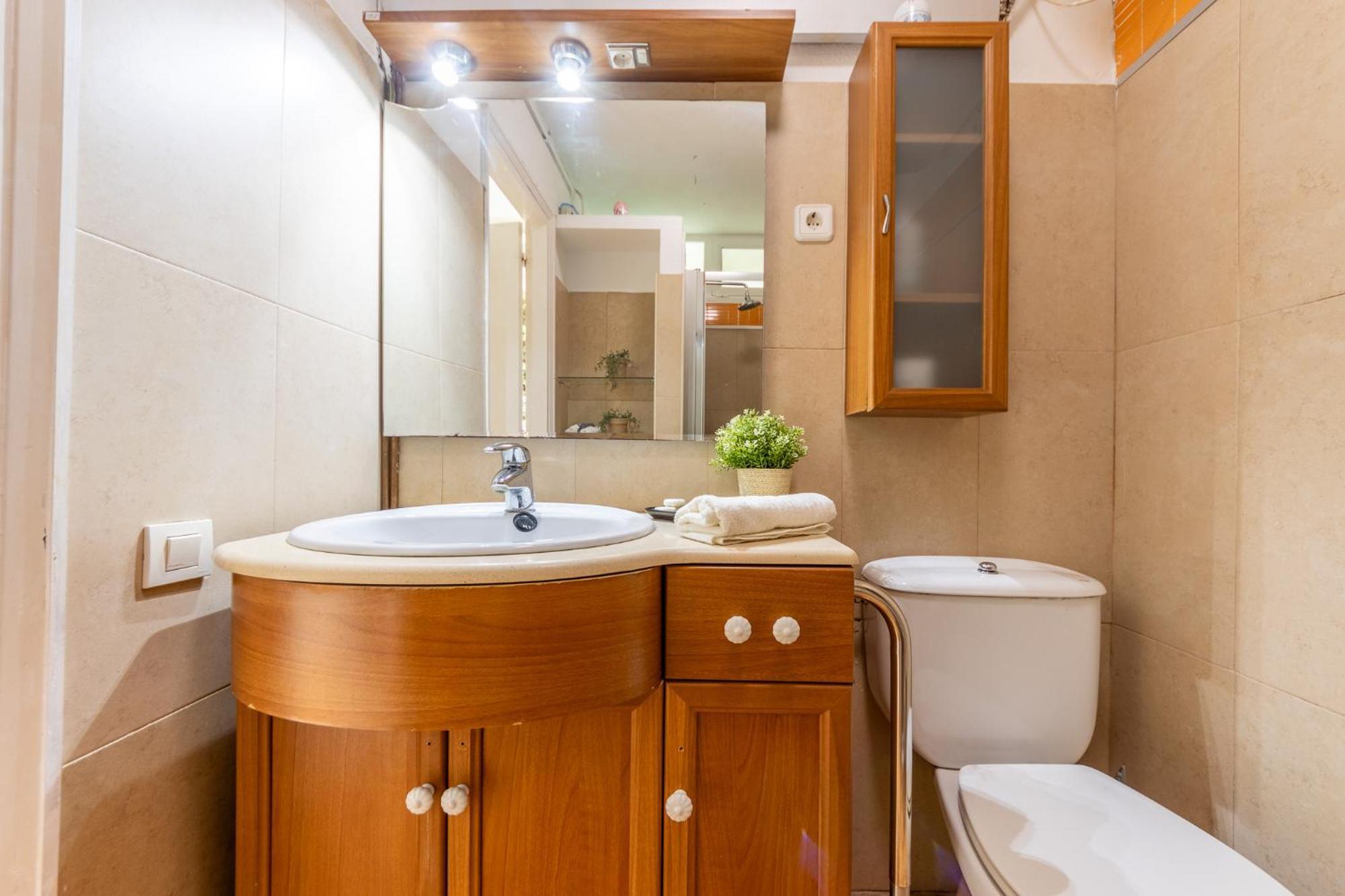 Luminoso Bungalow Con Parking Тарагона Екстериор снимка